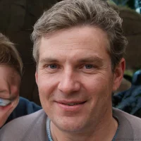 Йонас Бекер